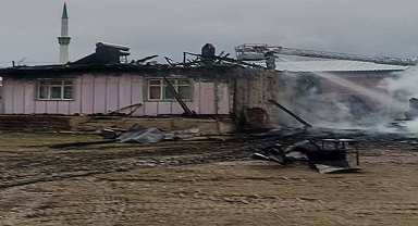 Samsun Ladik'te yangın faciası: Binlerce saman küle döndü!