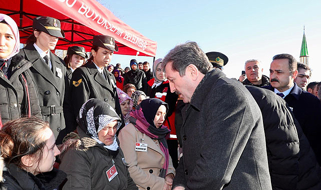 Samsun Valisi Tavlı Ordu'da şehit cenazesine katıldı