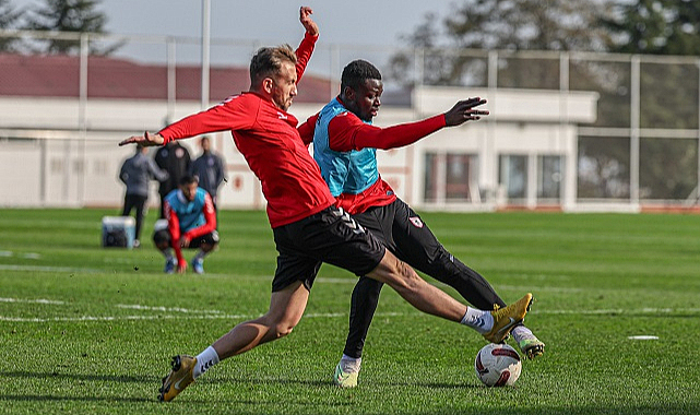 Samsunspor'da Tait’e Gisdol'dan uyarı