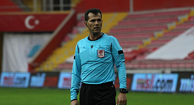 Samsunspor maçının hakemi Burak Şeker oldu