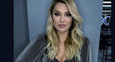 Songül Karlı'dan  dekolteli poz