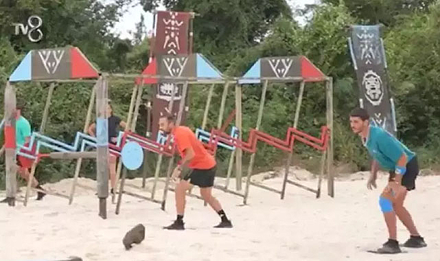 Survivor dokunulmazlık oyununu hangi takım kazandı?