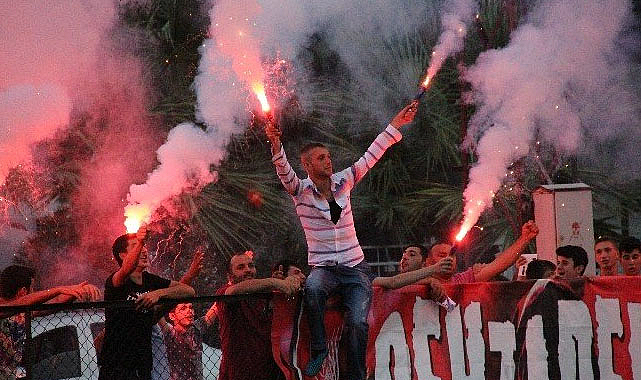 Taraftarlar Samsunspor'u meşalelerle uğurlayacak