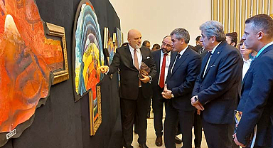 Metin Eker'in 100 Yıl Resim Sergisi TBMM'de görücüye çıktı