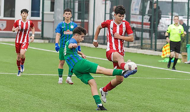 Yılport Samsunspor U14, Çaykur Rizespor'u 2-0 yendi