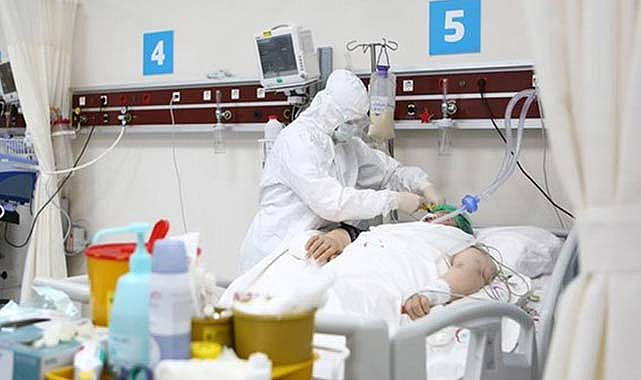 Yoğun bakımlar tıkanıyor ameliyatlar ertelemeye takılıyor!