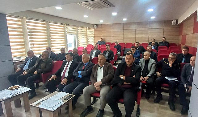 19 Mayıs’ta muhtarlara ‘sıfır atık’ anlatıldı