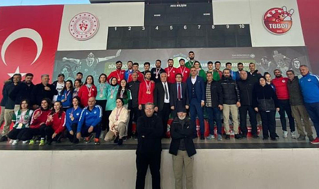 Alaçamspor Türkiye şampiyonu oldu
