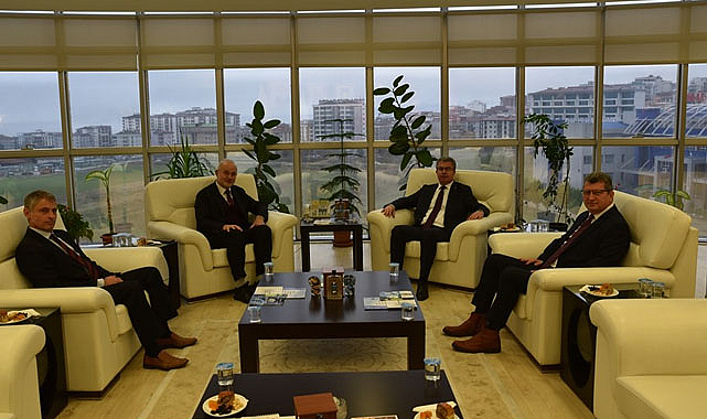 Amasya Orman Bölge Müdürü Özer’den, Rektör Yavuz Ünal’a Ziyaret 