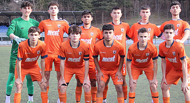 Atakum’un gençlerinden yarım düzine gol