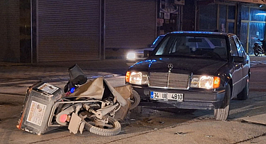 Bafra’da otomobille çarpışan motosikletin sürücüsü yaralandı