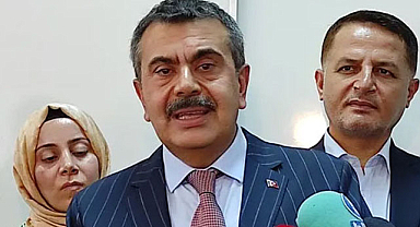 Bakan Tekin açıkladı! Okullarda müfredat değişikliği yapılacak