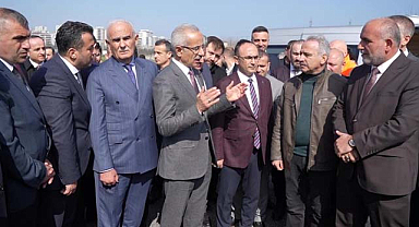 Bakan Uraloğlu, Yeşilkent Kavşağı’nı ve Şehir Hastanesi yolunu inceledi