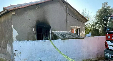 Elektrikli battaniyeden çıkan yangında can verdi