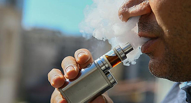 Elektronik sigara tüketen kişilerde yeni bir hastalık tanımlandı