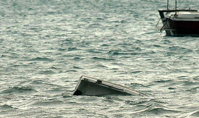 Göçmen teknesi battı: 13 ölü, 27 kayıp