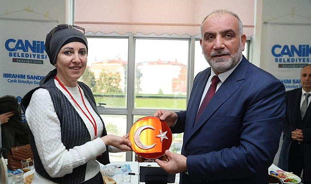 İbrahim Sandıkçı: Binlerce hanım kardeşimize mesleki eğitim verdik