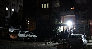 İzmir'de bir kadın yardım istediği polis memurunu vurdu