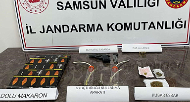 Jandarma bir evde uyuşturucu ve silah ele geçirdi