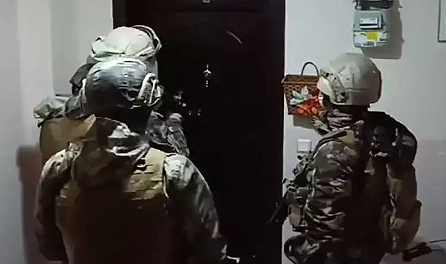 KAFES-41 operasyonu! Kırmızı bültenle aranan şahıs yakalandı