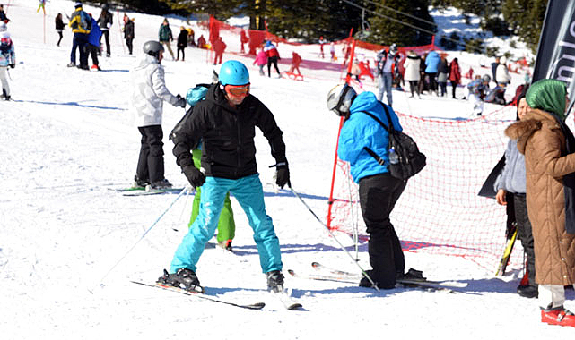 ‘Korsan taksici gibi korsan kayak öğretmenleri var’