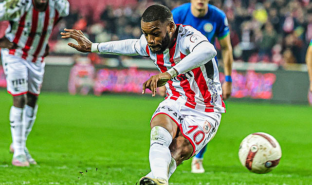 Ntcham Samsunspor'un penaltı ustası