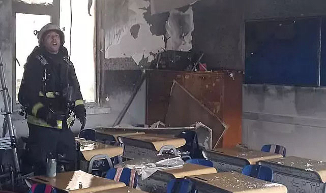 Okulda yangın paniği! 3 sınıf küle döndü