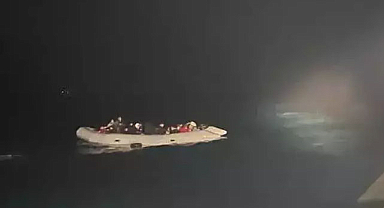 Ölüme terk edilen kaçak göçmenler kurtarıldı