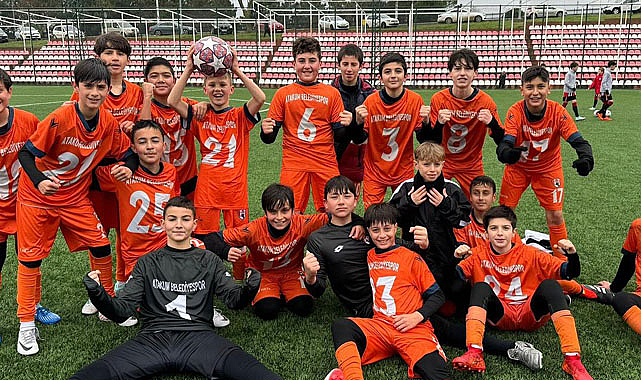 Şampiyon Atakum Belediyespor