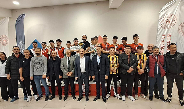 Samsun'da dartta madalyalar sahiplerini buldu