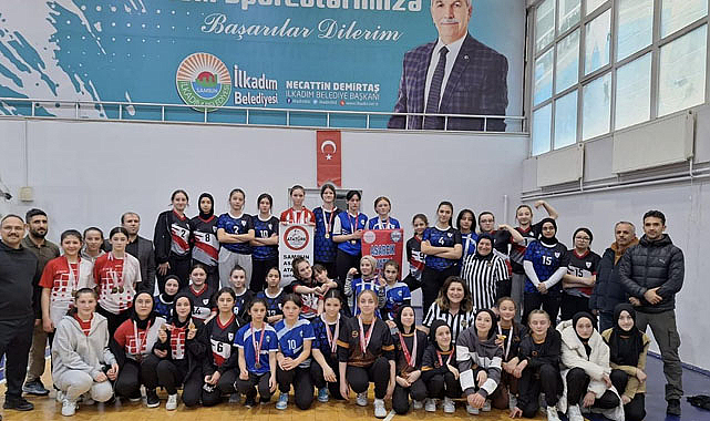 Samsun'da demir bilekler madalyalarını aldı