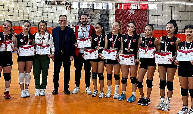 Samsun şampiyonu Final Okulları oldu