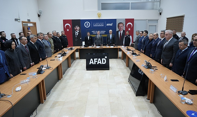 Samsun Valisi Orhan Tavlı: 'Deprem öldürmez, binalar öldürür'