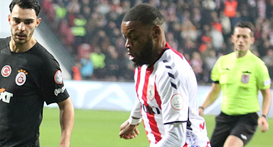 Samsunspor’da Ntcham, takıma güç katıyor