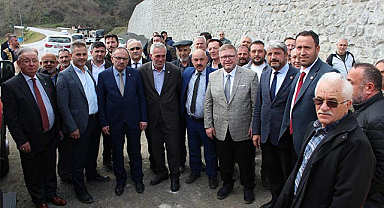  ‘Size gökten yıldızlar vadeden belediye başkanlarını seçmeyin’