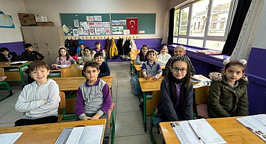 Tatil bitti! Samsun'da binlerce öğrenci ders başı yaptı