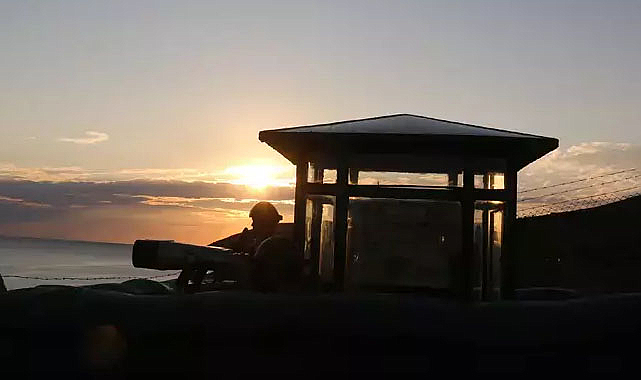 Yunanistan'a kaçmaya çalışan 5 kişi yakalandı