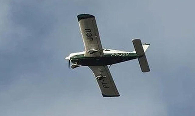 ABD'de uçak düştü: 2 kişi öldü