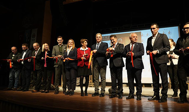 Ata Sahne Sanat Merkezi, ‘Dünya Tiyatrolar Günü'nde kapılarını açtı