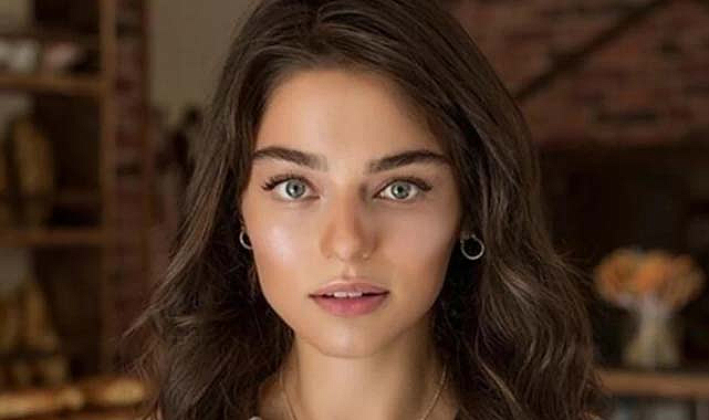 Ayça Ayşin Turan rolünü anlattı