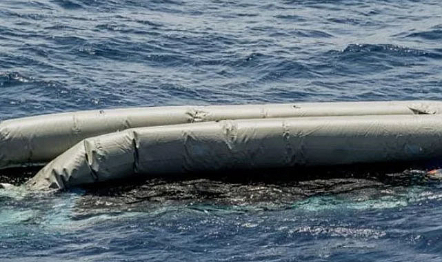 Çanakkale'de göçmenleri taşıyan bot battı