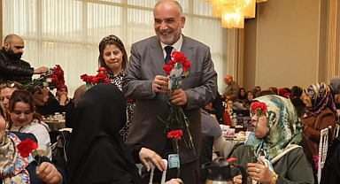 Canikli Kadınlardan Başkan İbrahim Sandıkçı'ya tam destek