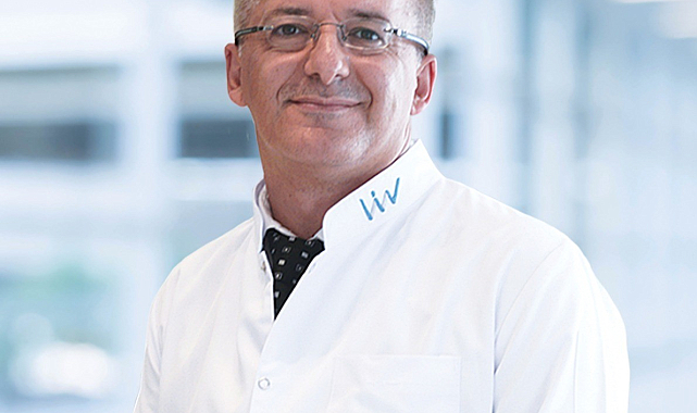 Hastalar namazlarını yarı dolu mideyle kılmalıdır