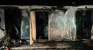 Hatay’da depremzedelerin kaldığı konteyner yandı