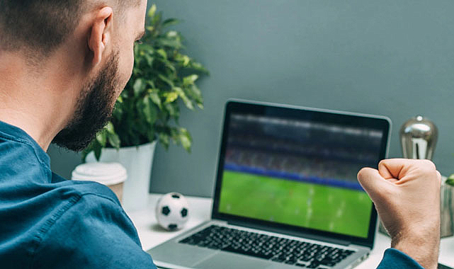 Kaçak yayın izleyenlere hapis cezası geliyor