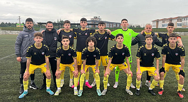 Lider Kadıköy rakip tanımıyor