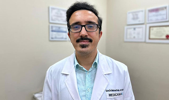 Mehmet Emin Aydın: 7 günü aşkın bir diz ağrınız varsa bunu önemseyin