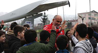 Özdemir Bayraktar Keşif Kampüsü'nde Akıncı TİHA sergileniyor