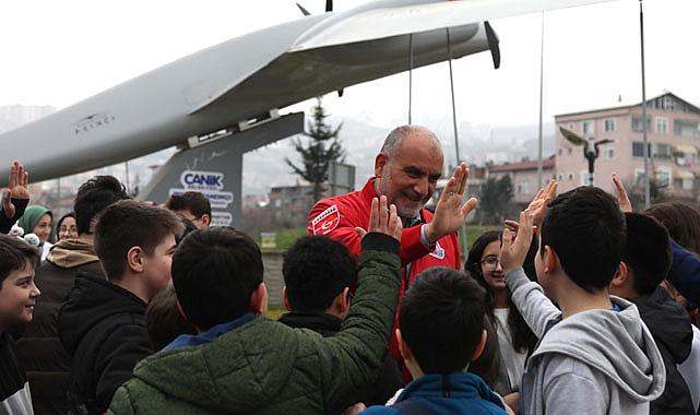 Özdemir Bayraktar Keşif Kampüsü'nde Akıncı TİHA sergileniyor