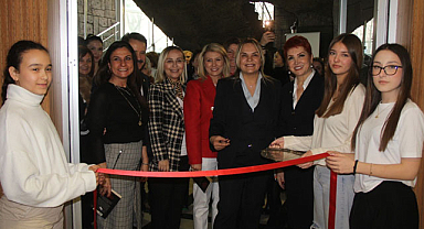 SAMİKAD'dan başarılı kadınlar zirvesi